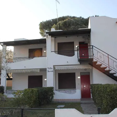 In 25073 Apartment Rosolina Mare